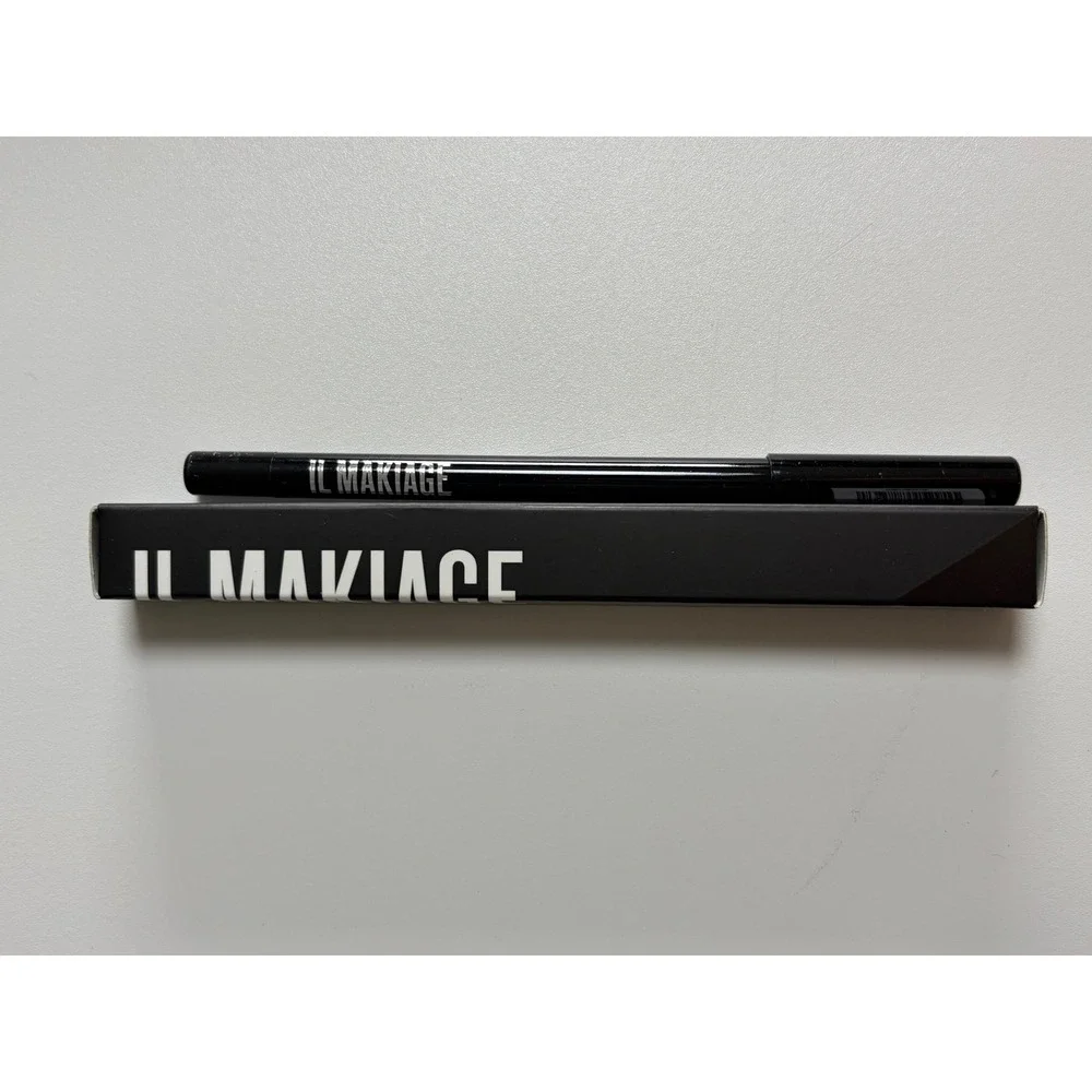 IL MAKIAGE Long-Wear Eye Pencil Eyeliner Batman Black 1.2g New in Box